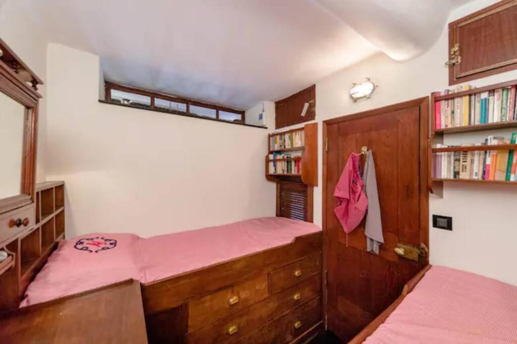 Apartment Da Un'antica Dimora Di Pescatori Sul Porticciolo *